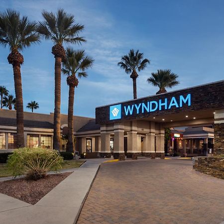 Wyndham Tucson Airport Hotel & Conference Center Exterior photo
